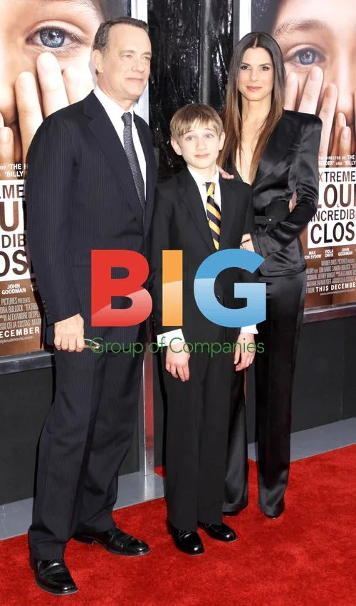 Tom Hanks, Thomas Horn, Sandra Bullock at 'Extremely Loud' Premiere