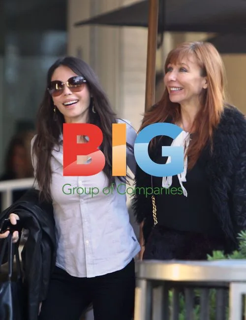 Oksana Grigorieva Lunch Date