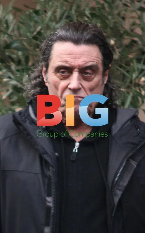 Actors Ray Winstone and Ian McShane on smoke break