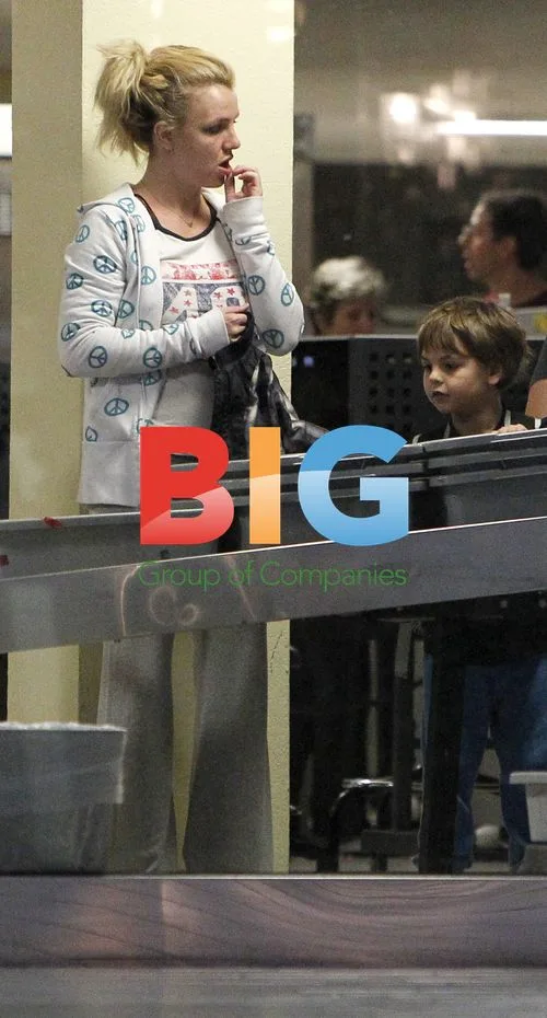 Britney Spears Exhausted at Airport