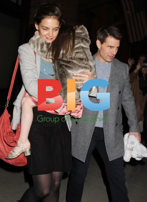 Katie Holmes and Tom Cruise with Suri in NYC