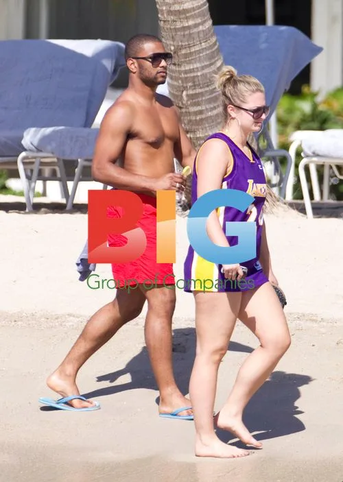 JB Gill and girlfriend on Caribbean getaway