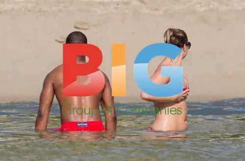 JB Gill and Chloe Tangney Vacation in Caribbean