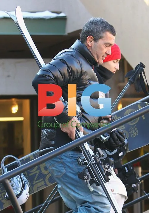 Antonio Banderas Skiing in Aspen
