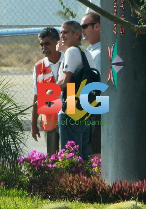 George Clooney and Cindy Crawford's Family Beach Trip