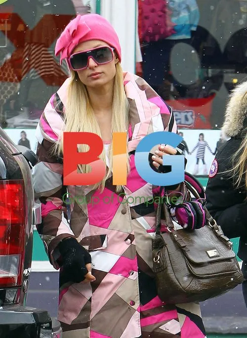 Paris Hilton Leaving Diner in Aspen