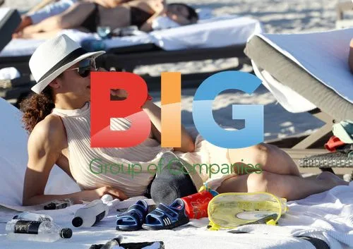 Lilly Becker and Son at Miami Beach