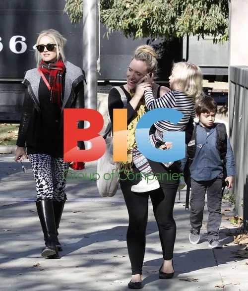 Gwen Stefani with sons at Griffith Park