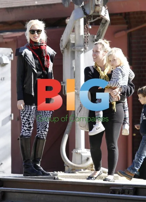 Gwen Stefani Outing with Sons
