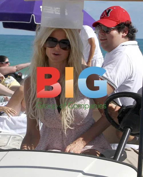 Victoria Silvstedt in Black Bikini