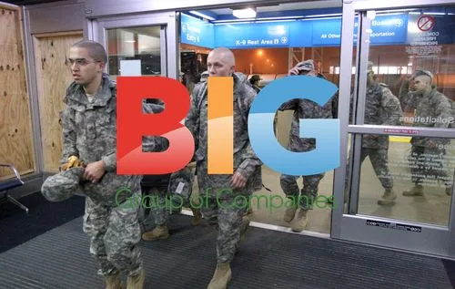 Troops Arrive for Holiday Block Leave in St. Louis