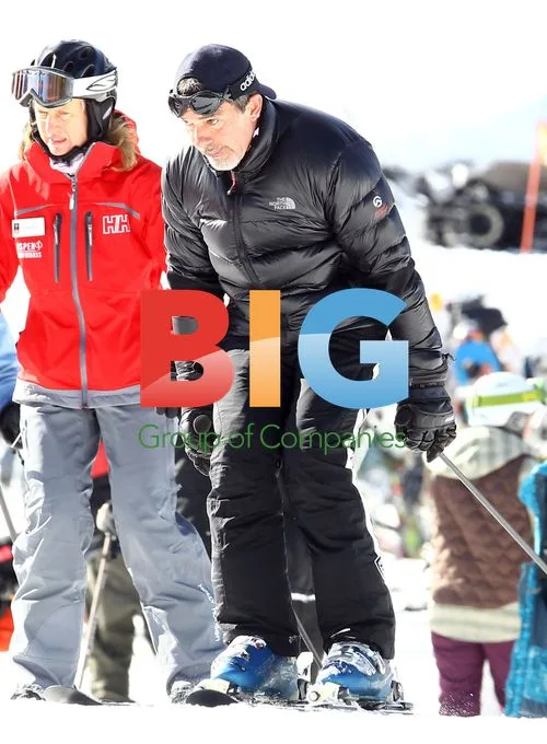 Antonio Banderas and Family Ski in Aspen