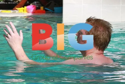 Boris Becker and family at Miami pool