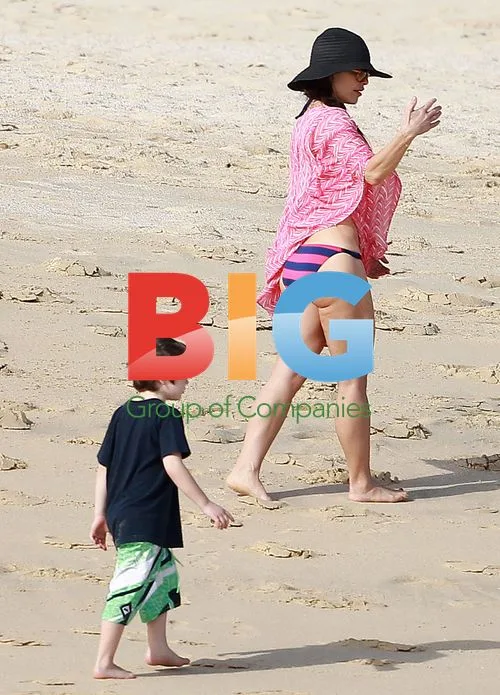Lauren Sanchez on Beach in Mexico