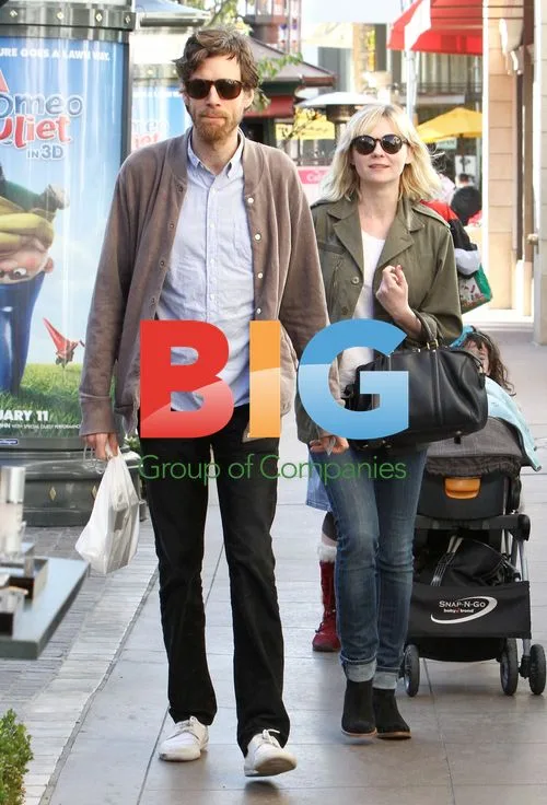 Kirsten Dunst with boyfriend at The Grove
