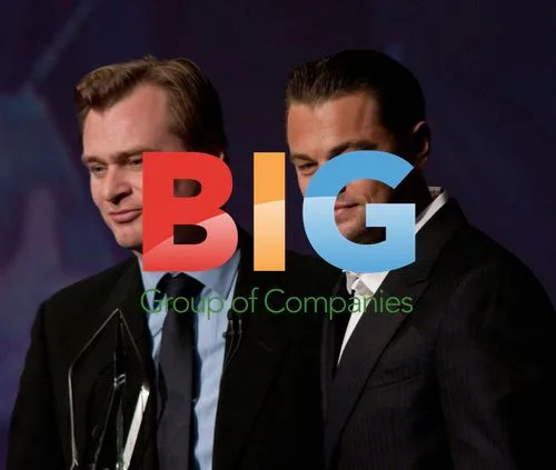 Leonardo DiCaprio presents Christopher Nolan award