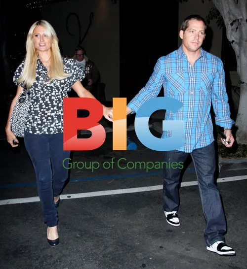 Paris Hilton and Cy Waits at Sushi Dinner