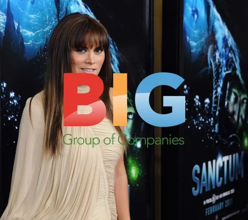 Alice Parkinson at "Sanctum" Premiere