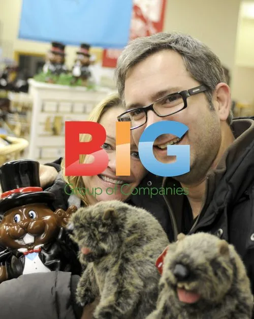 Visitors Look Into Punxsutawney Phil's Burrow