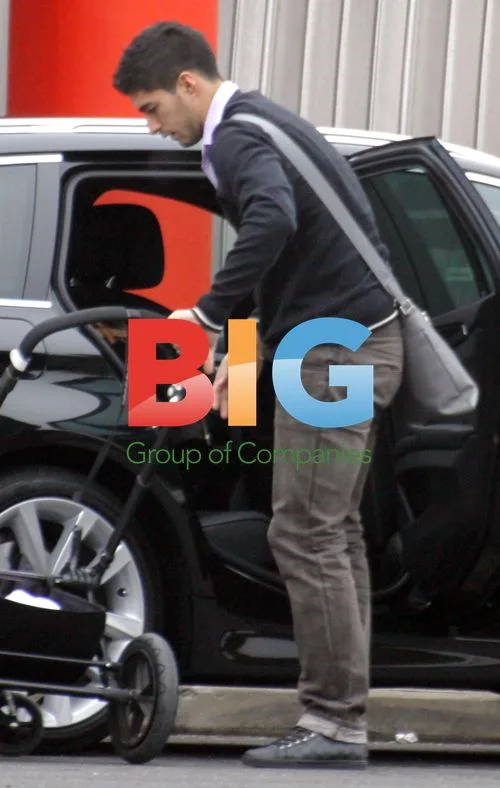 Luis Suarez Leaves Melwood