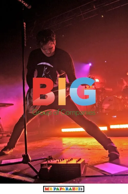 Tom Delonge of Angels and Airwaves Performs Live