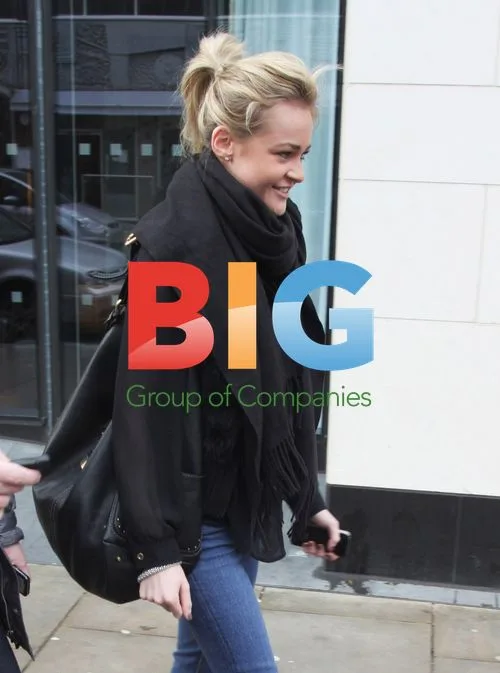 Stacy Miller Shopping in Liverpool