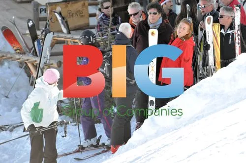 Sarah Ferguson and Princess Eugenie skiing in Switzerland