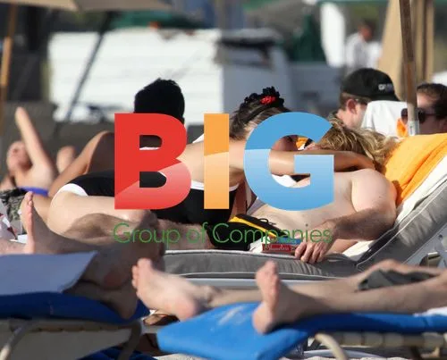 Justin Lee Collins on Miami Vacation