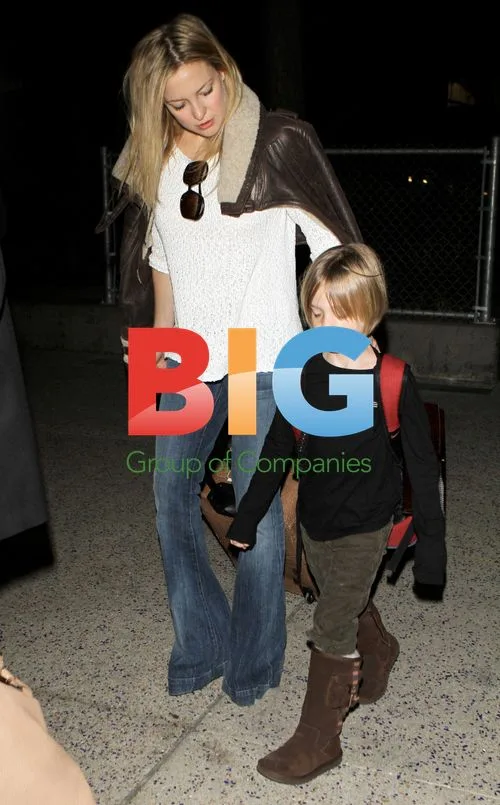 Kate Hudson and son arrive at LAX