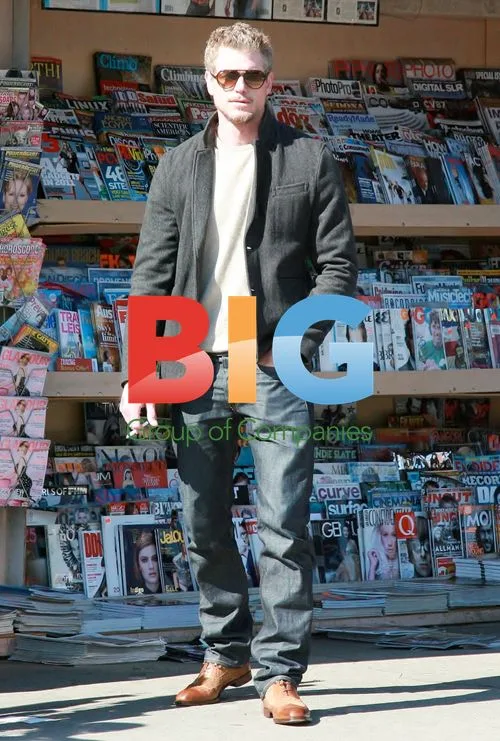 Eric Dane Spotted at Kings Road Cafe