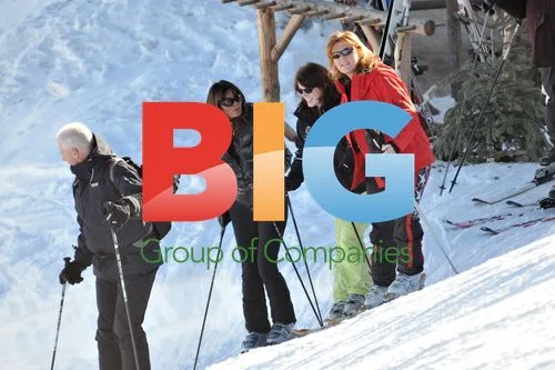 Sarah Ferguson and Princess Eugenie Skiing in Switzerland