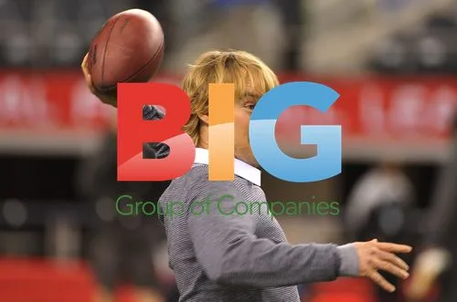 Owen Wilson at Super Bowl XLV