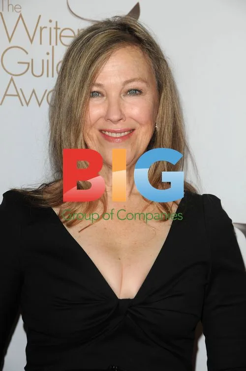 Catherine O'Hara at 2011 Writers Guild Awards