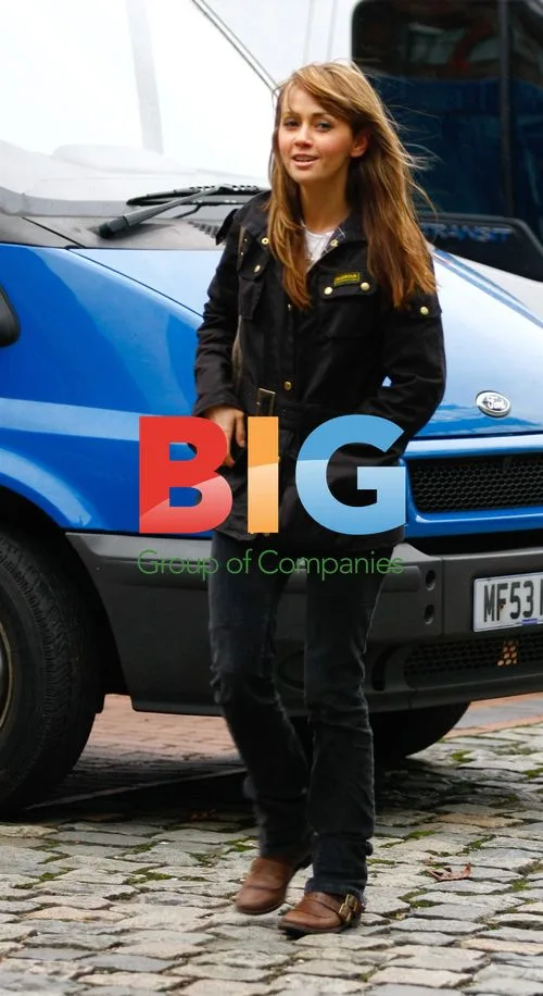 Samia Smith on Coronation Street Set