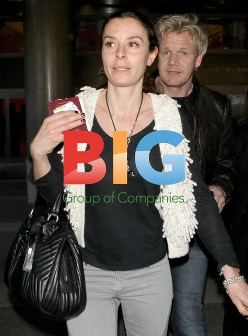 Gordon Ramsay and Wife Tana Arrive at LAX