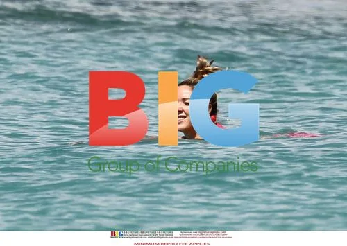 Claire Sweeney Beach Malfunction