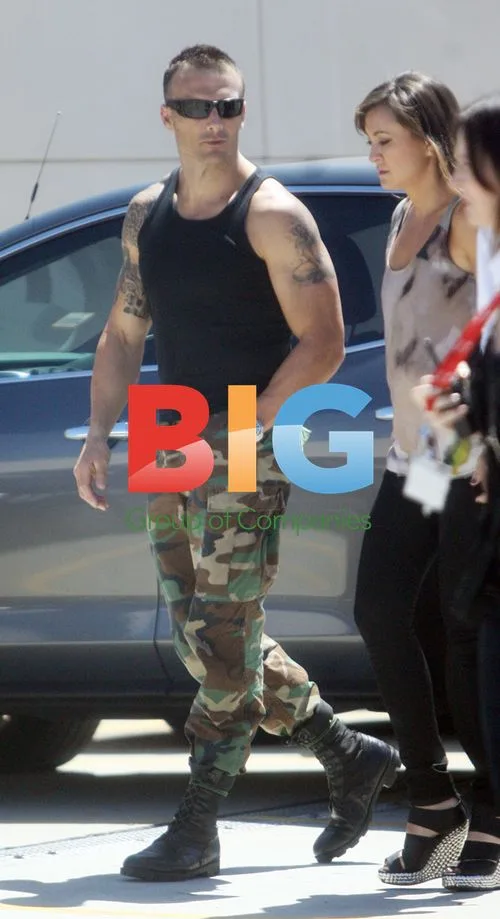Biggest Loser trainers visit Perth radio