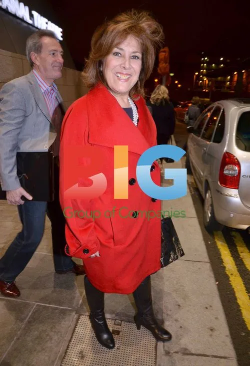 Calendar Girls Cast Leaving Theatre