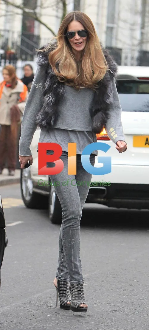 Elle Macpherson's School Run