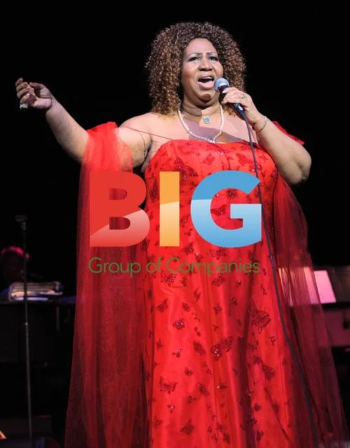 Aretha Franklin Performs at Hard Rock Live