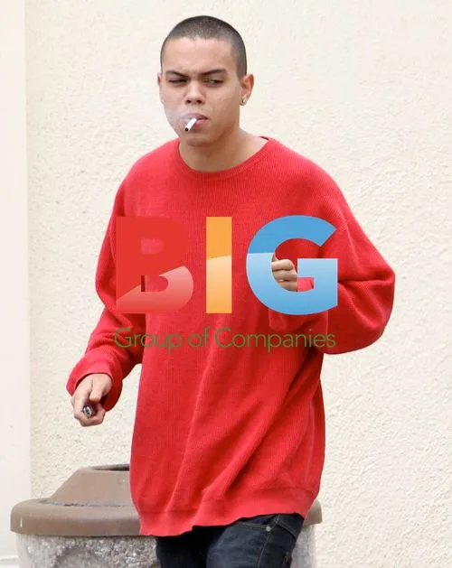 Evan Ross Smoking Outside Lunch