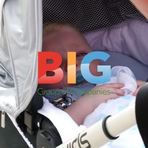 Kris Smith & Baby Ethan at Bondi