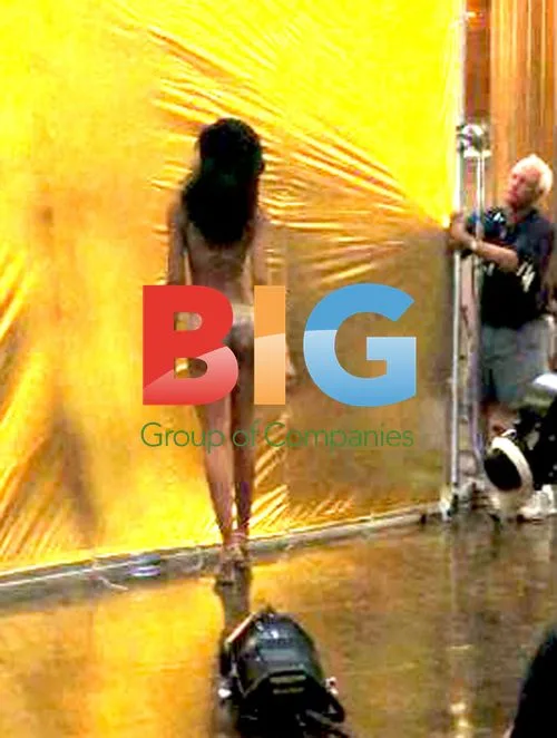 Victoria's Secret Models Filming Bombshell Line