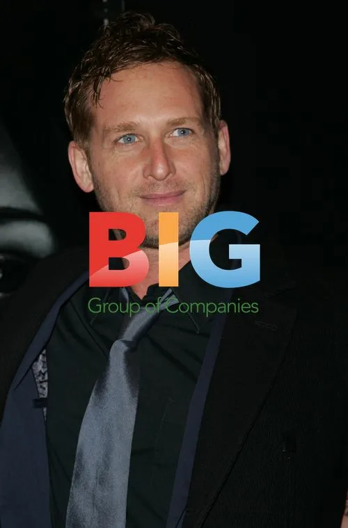 Josh Lucas at "The Adjustment Bureau" Premiere