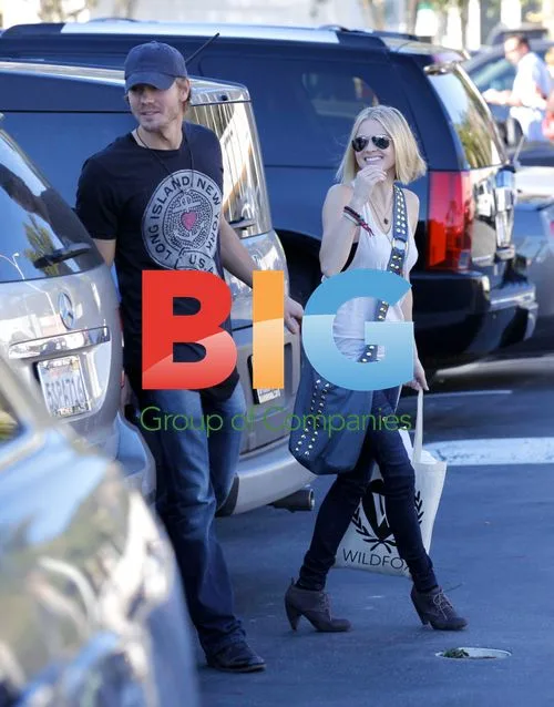Chad Michael Murray Out with Girlfriend Kenzie Dalton