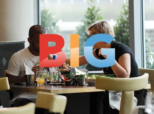 JB Gill and Girlfriend Chloe Tangney Intimate Lunch