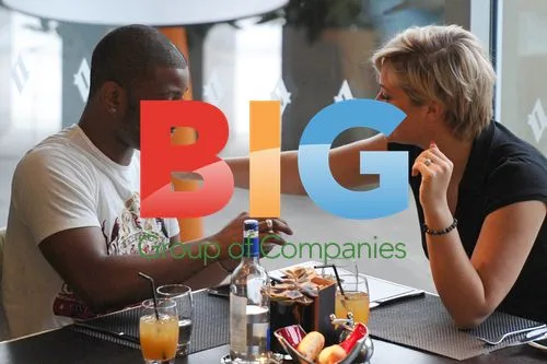 JB Gill and Girlfriend Enjoy Intimate Lunch