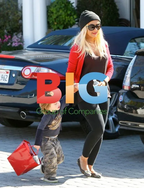 Christina Aguilera and son Max visit ex-husband Jordan Bratman
