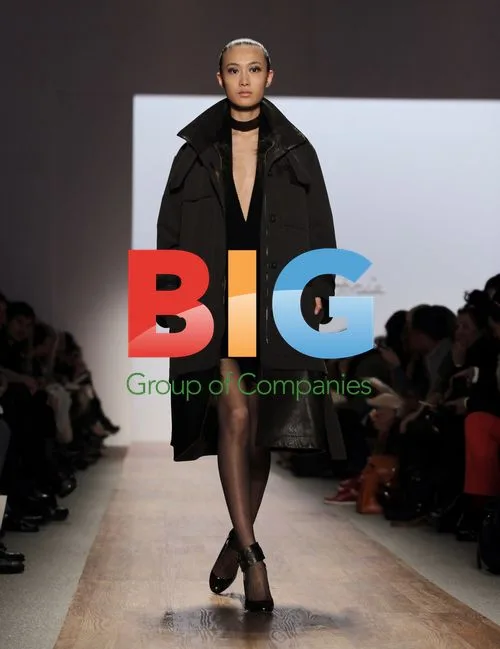 Max Azria Fashion Show at NYFW