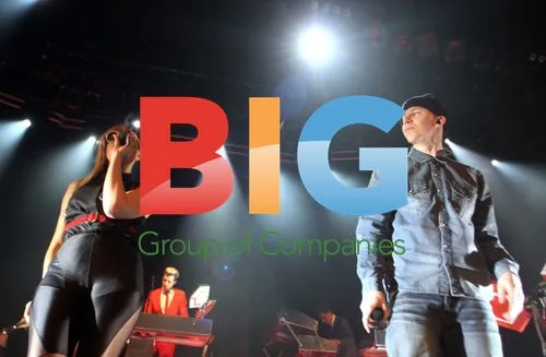 Professor Green Performance with Mark Ronson